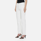 Le Straight in White