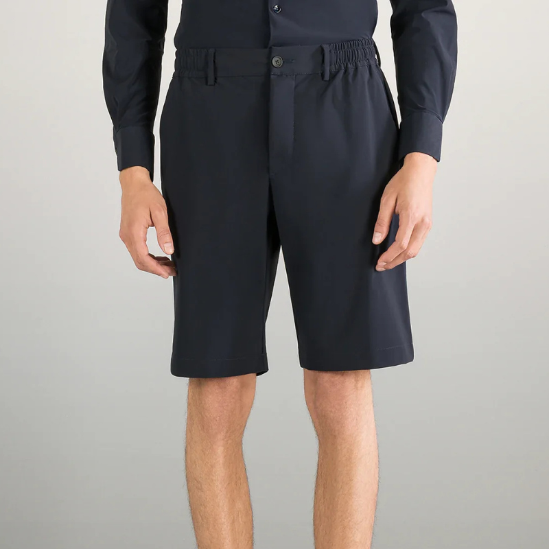 Maui Shorts in Navy