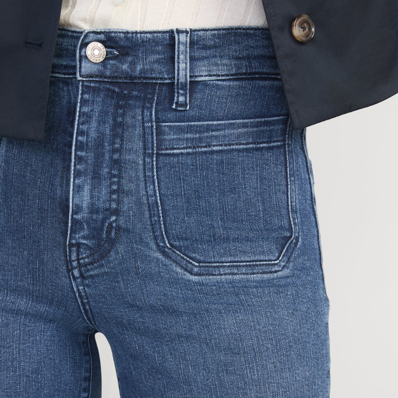 Le Slim Palazzo Modernist Pocket in Iberia