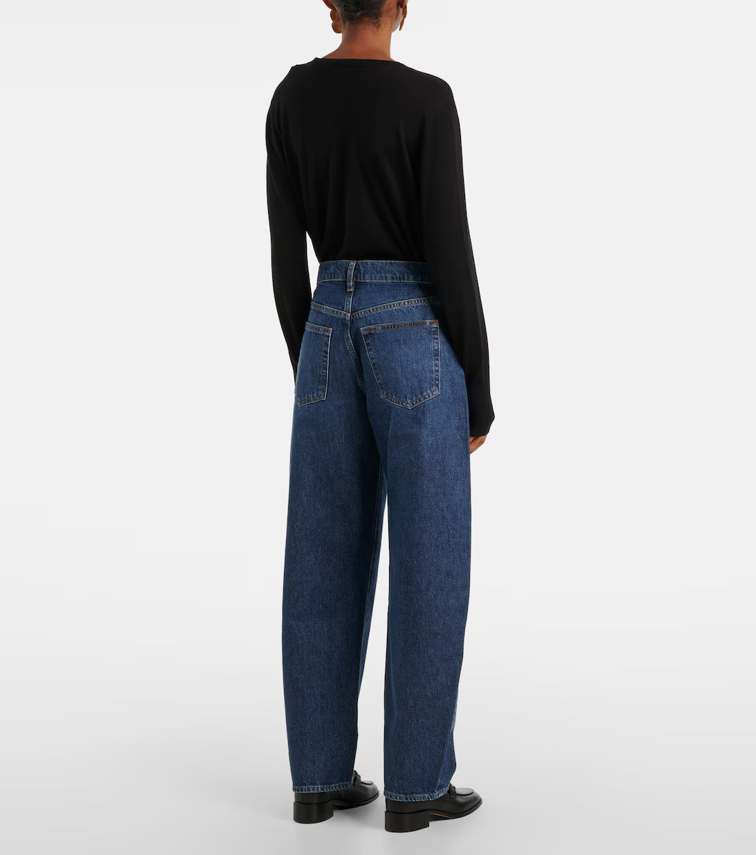 Low Slung Barrel Jeans