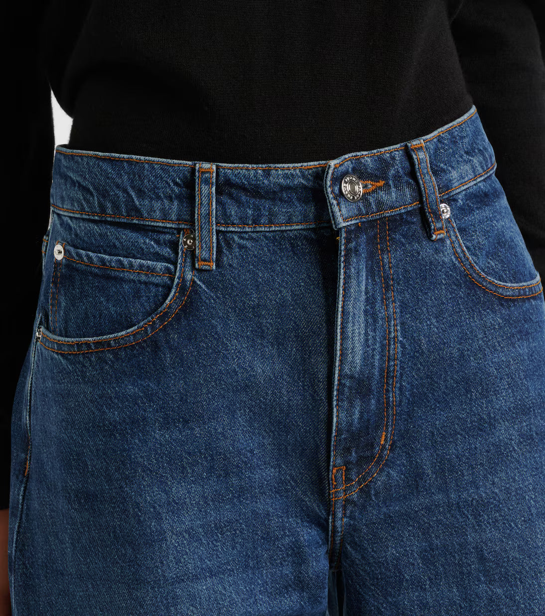 Low Slung Barrel Jeans