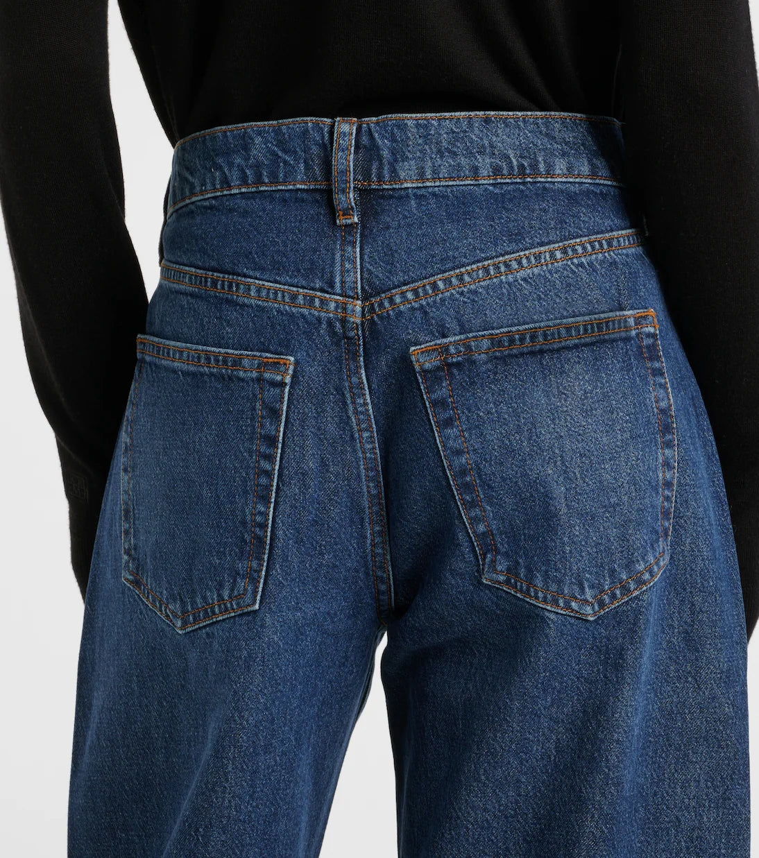 Low Slung Barrel Jeans